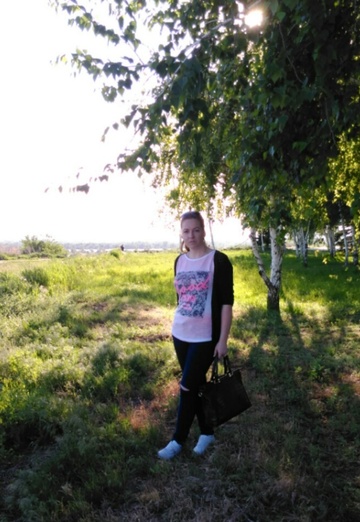 Моя фотография - Катрин, 36 из Волжский (Волгоградская обл.) (@katrin6208)