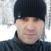 Мирзо Гафуров, 24, Белокуриха