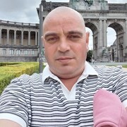 Petro, 43, Эйндховен