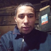 Роман, 32, Южноуральск
