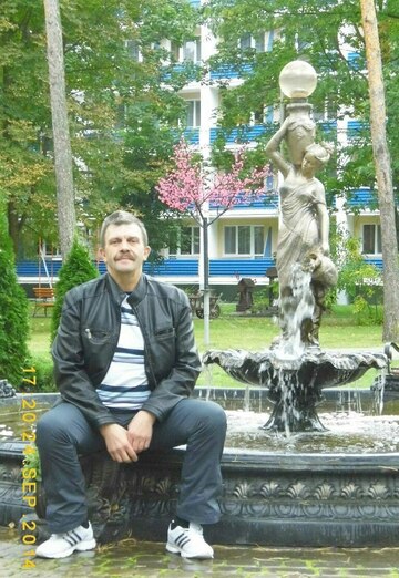 Моя фотография - Андрей, 62 из Санкт-Петербург (@andrey409798)