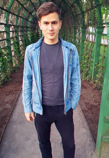 Моя фотография - Кирилл, 34 из Станично-Луганское (@kirill84302)