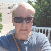 Марина, 57, Ейск