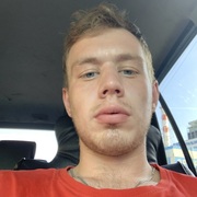 Юра, 23, Санкт-Петербург