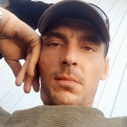 Виктор, 32, Колывань