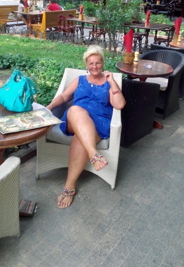 Моя фотография - Евгения, 66 из Киев (@evgeniya52371)