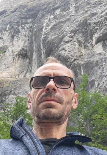 Minha foto - Ivanescu, 44 de Iași (@ivanescu)
