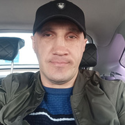 Роман, 41, Уссурийск