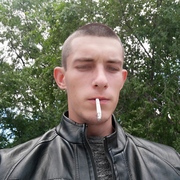 Саша, 25, Чугуевка