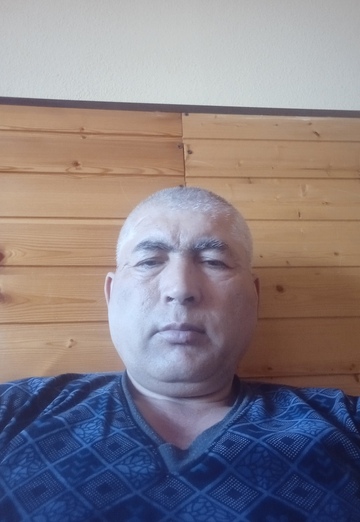 La mia foto - Ilyosjon, 51 di Vanavara (Russia) (@ilesjon39)