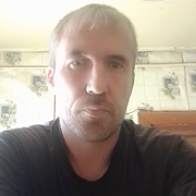 Иван, 36, Бестях