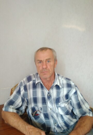 Моя фотография - МИХАИЛ, 64 из Ипатово (@mihail124351)