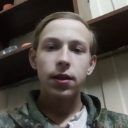 Антон, 23, Ачит
