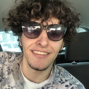Абдуллаев, 29, Кизляр