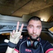 Роман Роман 34 года (Рак) Саратов