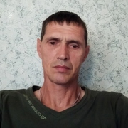 Олег, 44, Макарьев