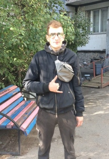Моя фотография - Влад, 25 из Санкт-Петербург (@vlad150740)