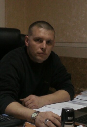Моя фотография - владимир, 44 из Красновишерск (@vladimir6618613)