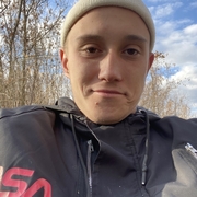 Илья, 22, Валуйки