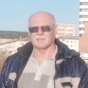 Юрий, 61, Зеленогорск