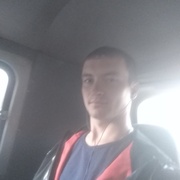 Дмитрий, 31, Большой Камень