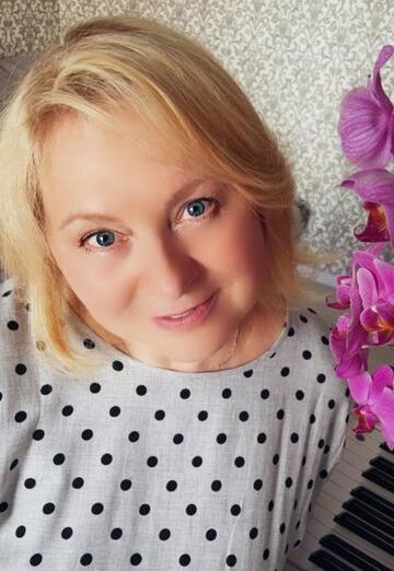 Моя фотография - Евгения, 51 из Санкт-Петербург (@evgeniya28673)