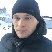 Александр, 32, Березово