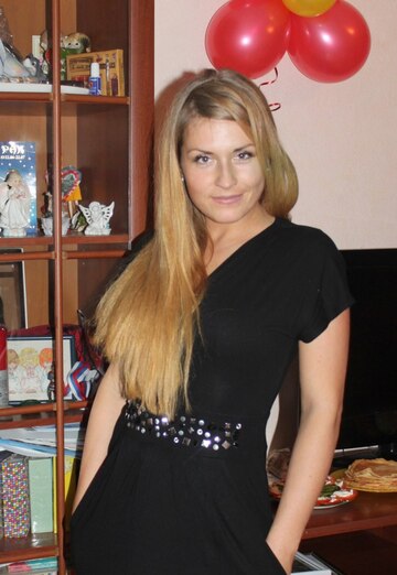 Моя фотография - Полина, 41 из Санкт-Петербург (@polina14355)
