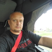 влад, 46, Батецкий