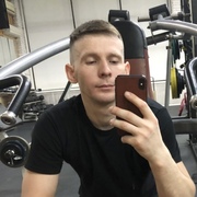Максим, 28, Москва