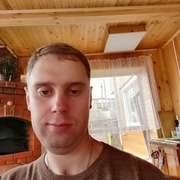 Максим, 34, Невьянск