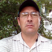 игорь, 44, Бикин