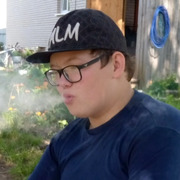 Иван, 19, Ува