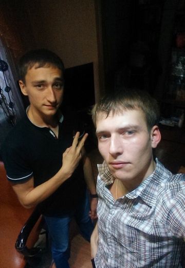 Моя фотография - Алексей Селедков, 32 из Серов (@alekseyseledkov)