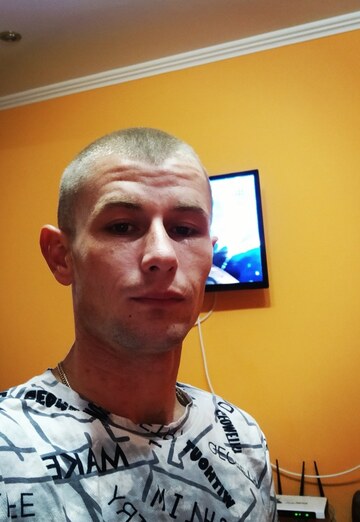 Моя фотография - Кирилл, 28 из Ялта (@kirill82116)