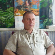 юрий, 54, Короча