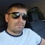 Андрей, 34, Псков
