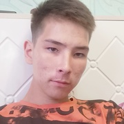Эдуард, 19, Томск