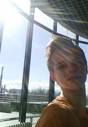 Моя фотография - Макс, 22 из Владивосток (@edvard1549)