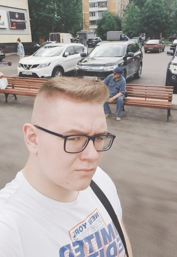 Моя фотография - Леонид, 18 из Москва (@leonid40418)