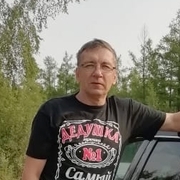 Олег, 60, Бестях