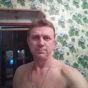александр, 43, Кущевская