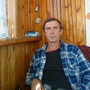 виктор, 67, Североуральск