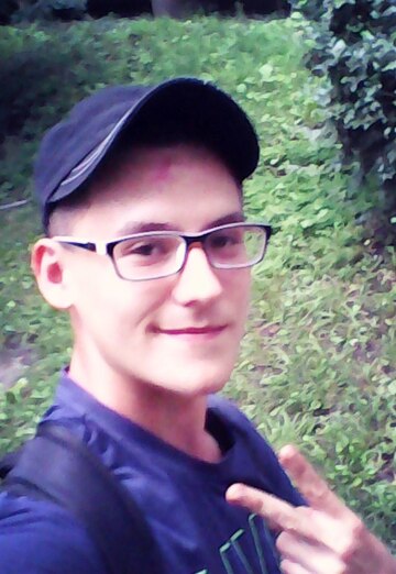 Моя фотография - Владислав ♣╭∩╮q(-_-)r, 28 из Ульяновск (@vladislavqr)