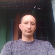 Дмитрий, 46, Белогорск