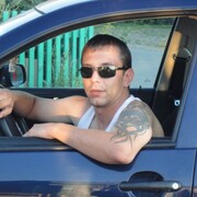 Игорь, 39, Викулово