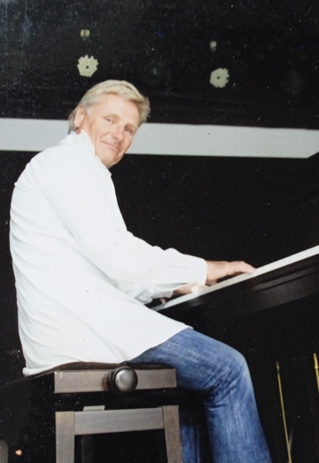 Mikael (@mikael1113) — my photo № 3