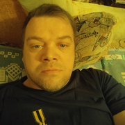 Дмитрий, 30, Пикалёво