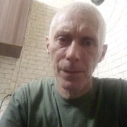 Олег, 50, Ивановка