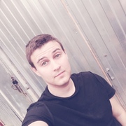 Вадим, 25, Загорянский